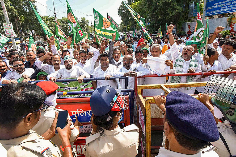 Rashtriya Janta Dal Farmers Cell protest in Patna