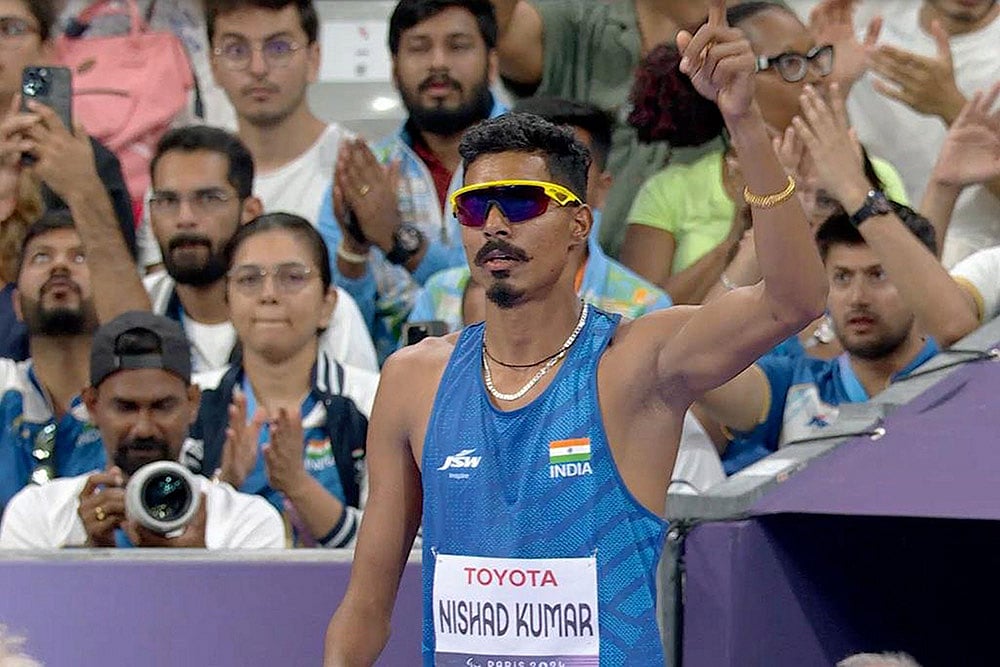 India at Paris Paralympics 2024_Para athlete Nishad Kumar competes in the mens high jump T47 event