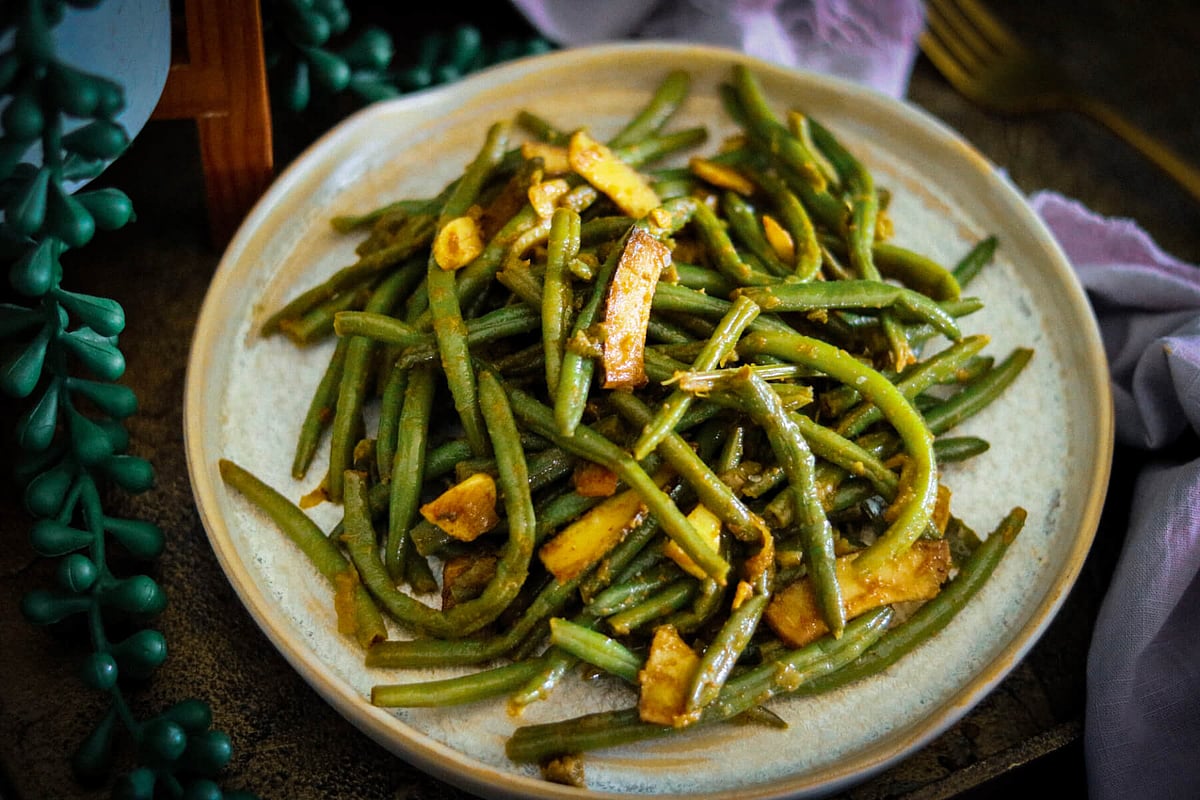 Mezhukkupuratti Dish