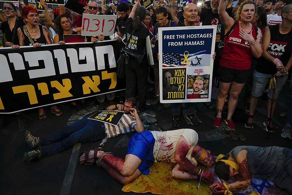 Israels War On Gaza: Protest demanding a cease-fire deal_1
