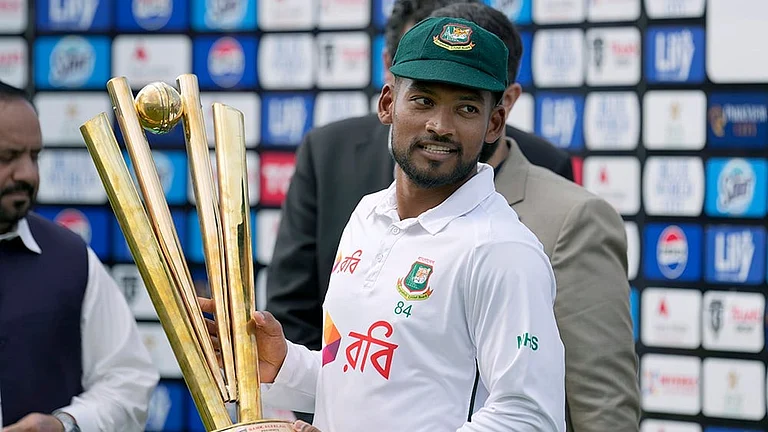 Pakistan vs Bangladesh 2nd Test Day 5: Bangladesh's Najmul Hossain Shanto holds trophy after winning the test series - | Photo: AP/Anjum Naveed