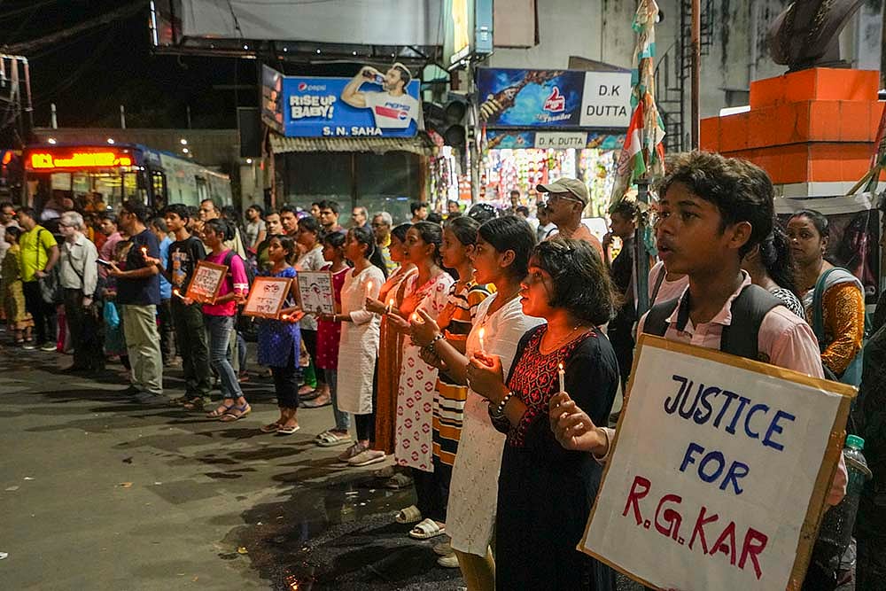 Protest over Kolkata medics rape-murder_6