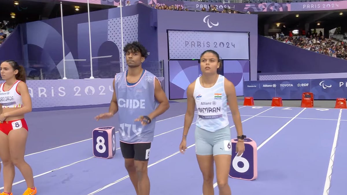 Screengrab : Simran Sharma, with guide Abhay Singh at the Paralympics