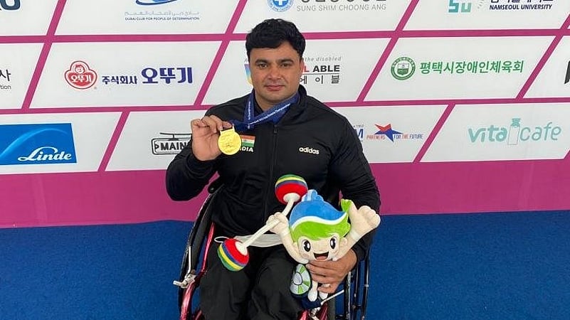ashok-malik-para-powerlifting-x-photo