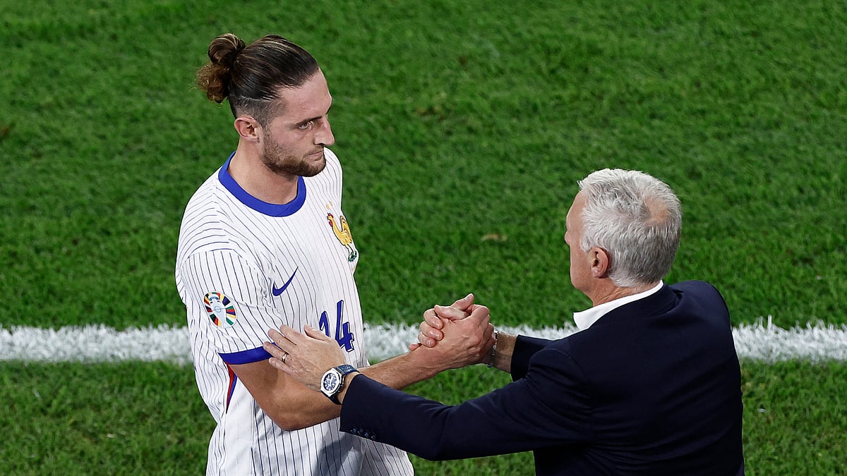 Didier Deschamps has labelled Adrien Rabiot's transfer situation as embarrassing