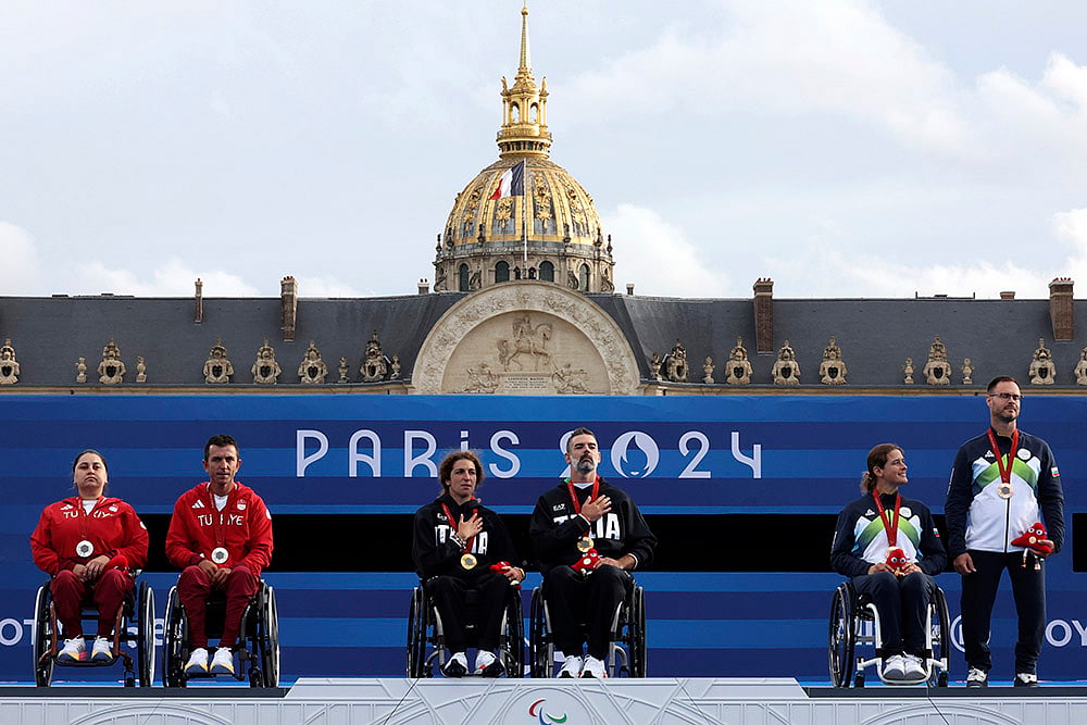 2024 Paris Paralympics Games Day 8_Archery mixed team recurve final