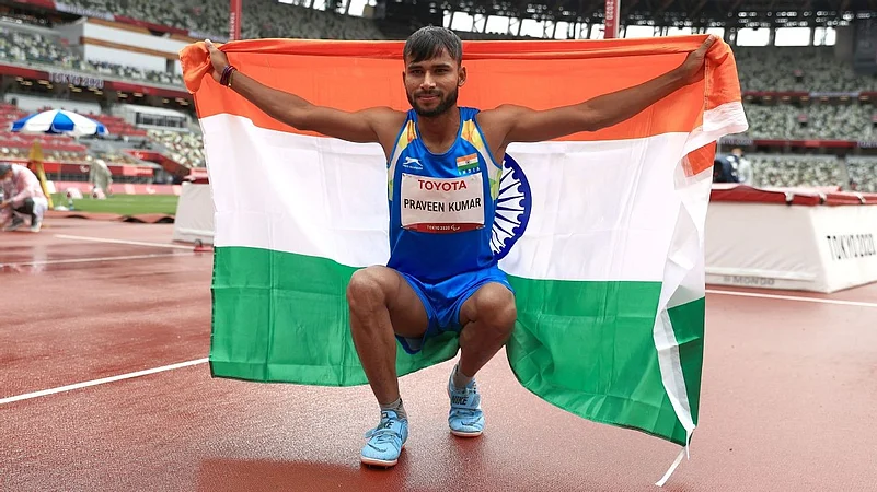 praveen kumar win gold for india X tanuj singh