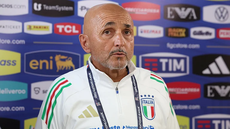 Luciano Spalletti will look to make changes ahead of Italy's Nations League match with Israel. - null