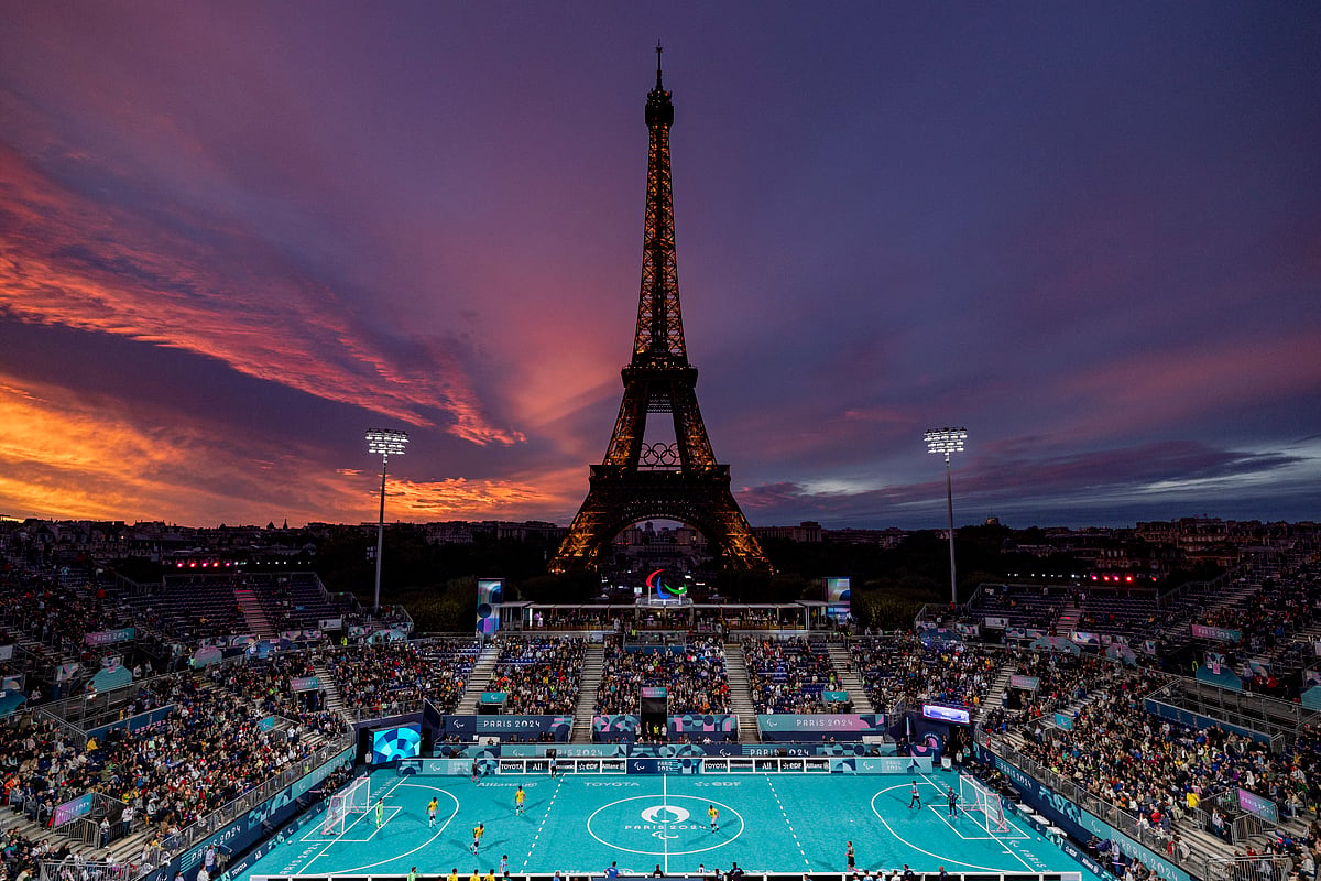 General view during the Blind Football Men's Semi-Final Match between Brazil and Argentina at the Eiffel Tower Stadium at dusk at the Paris 2024 Paralympic Games, Paris, France, Thursday Sept. 5, 2024. 