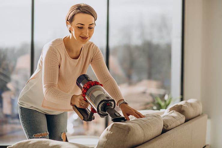 Amazon  : Best Mini Vacuum cleaner 