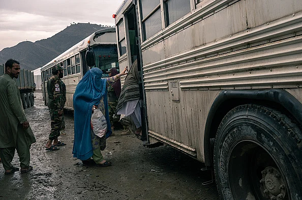 Afghanistan Women at Torkham border crossing in Nangarhar, Eastern Afghanistan, on November 9, 2023