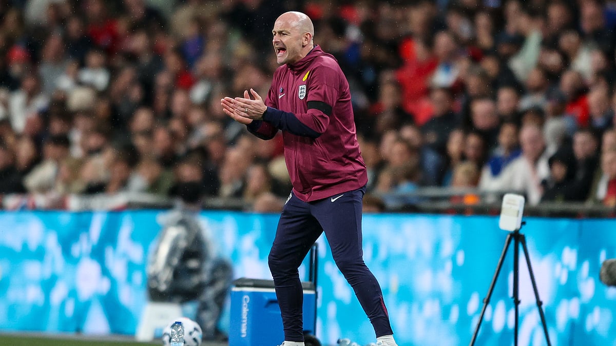 Lee Carsley looks on during England's win over Finland