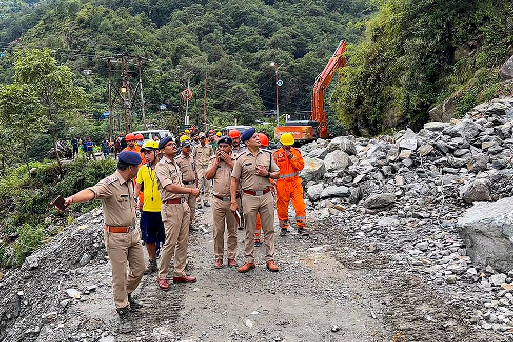 Landslide on Kedarnath National Highway in Rudraprayag 