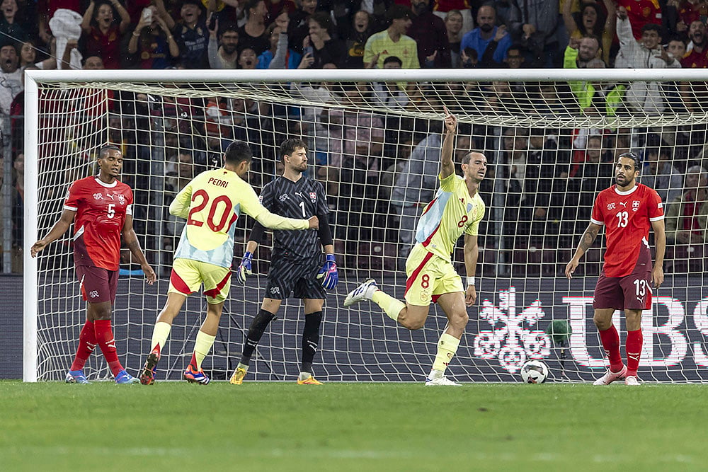 Football: Switzerland vs Spain Nations League Soccer 2024–25_9