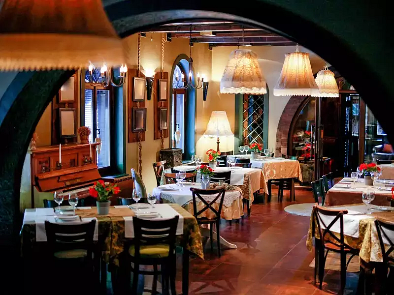 Currynama Restaurant