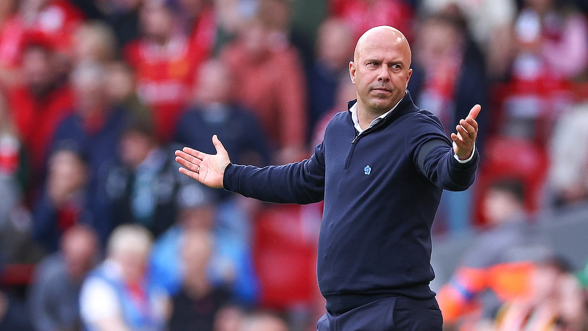 Arne Slot suffered his first defeat as Liverpool boss on Saturday