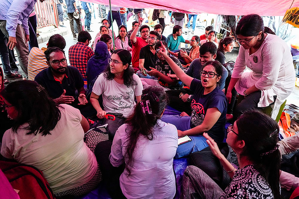 India Rape Outrage: Junior doctors demonstration in Kolkata_4