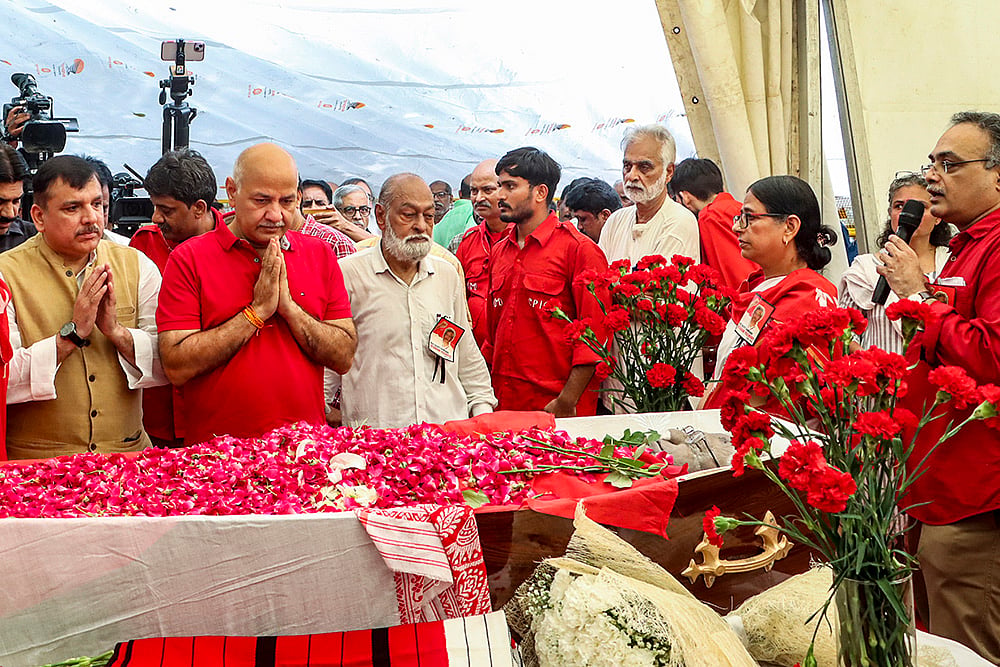 AAP leaders Sanjay Singh and Manish Sisodia pay respects to Sitaram Yechury