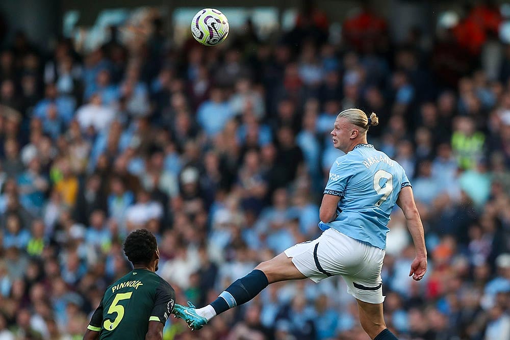 English Premier League: Brentford vs Manchester City