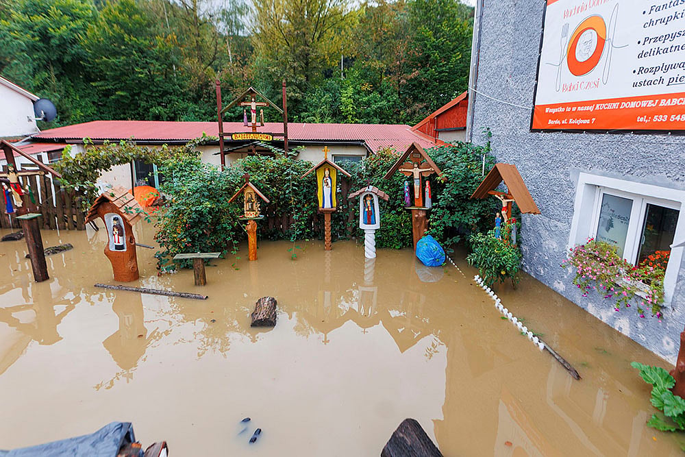 Weather: Torrential rain and Floods in Central Europe_9
