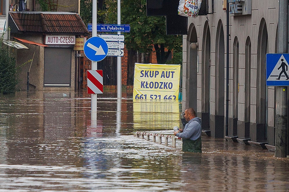 Weather: Torrential rain and Floods in Central Europe_4