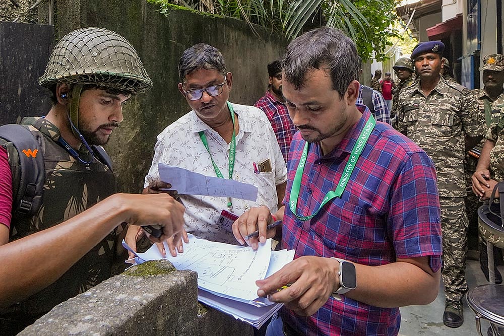 Enemy property dept surveys Kolkata building