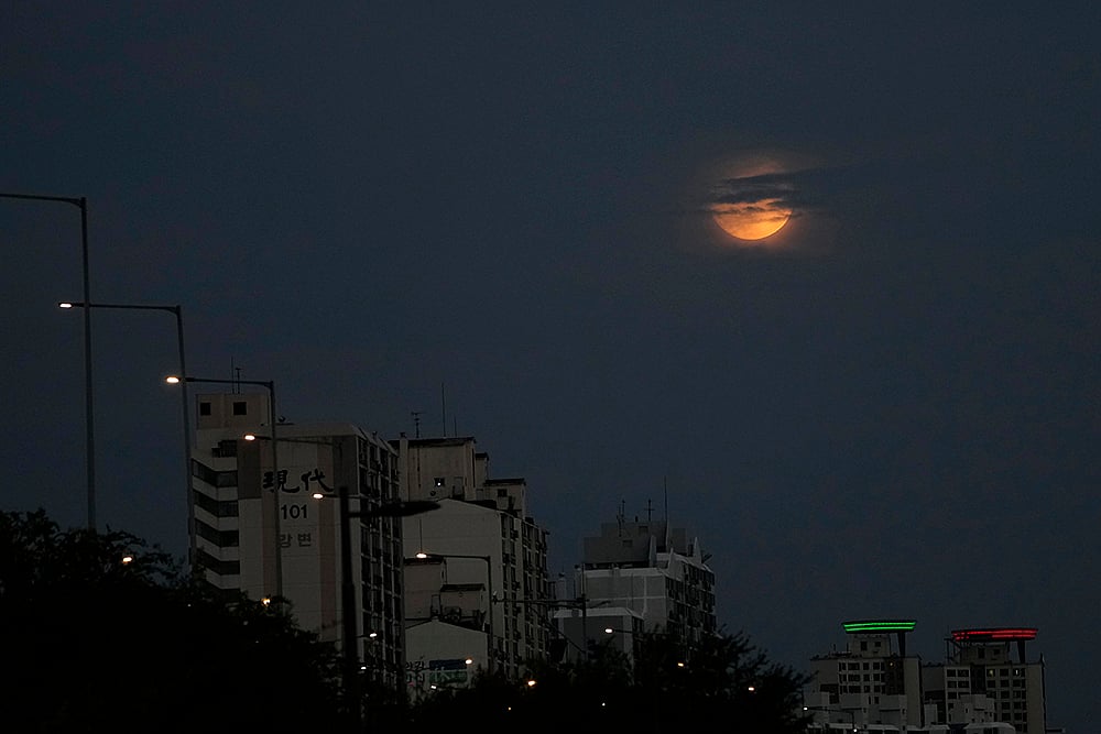 Supermoon eclipse: Supermoon of September 18, 2024_9