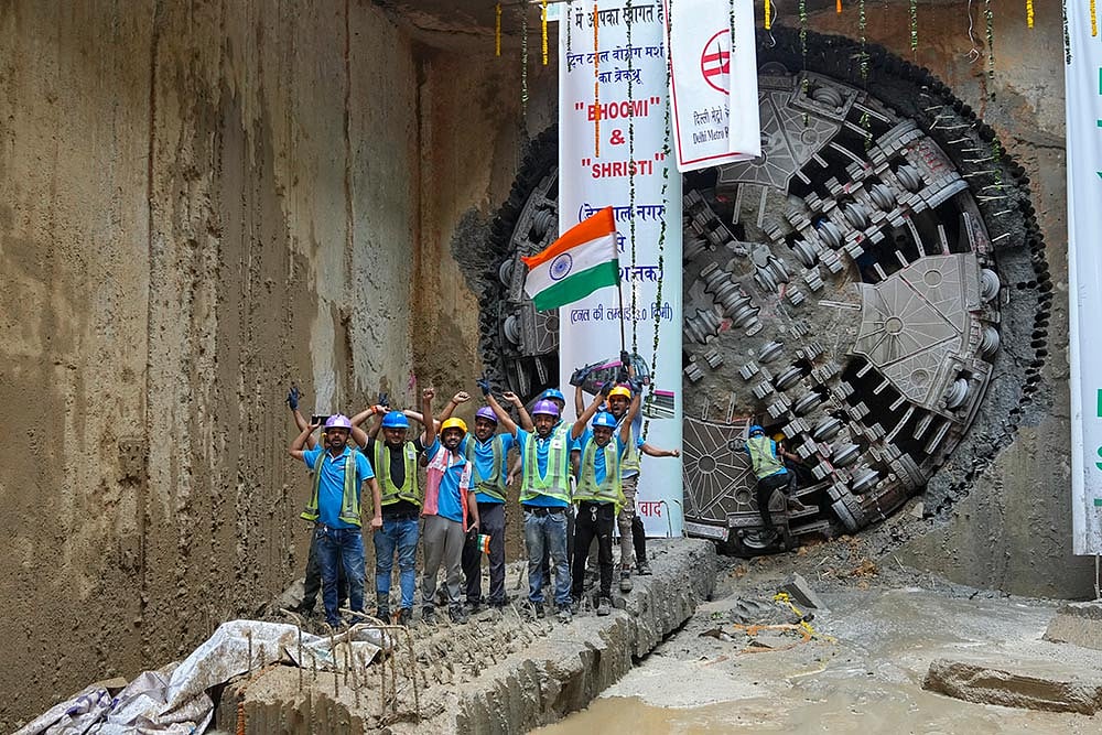 Photo: PTI/Shahbaz Khan : Breakthrough of a metro tunnel in Delhi