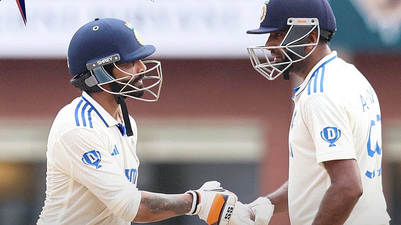 Ashwin-and-Jadeja