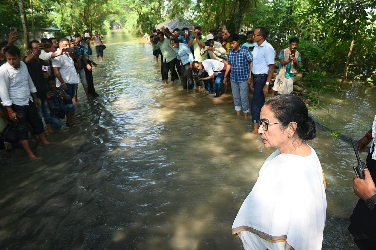 PTI : West Bengal Chief Minister Mamata Banerjee during a visit to the flood affected areas of Udaynarayanpur, in Howrah district of WB, Thursday, Sept. 19, 2024
