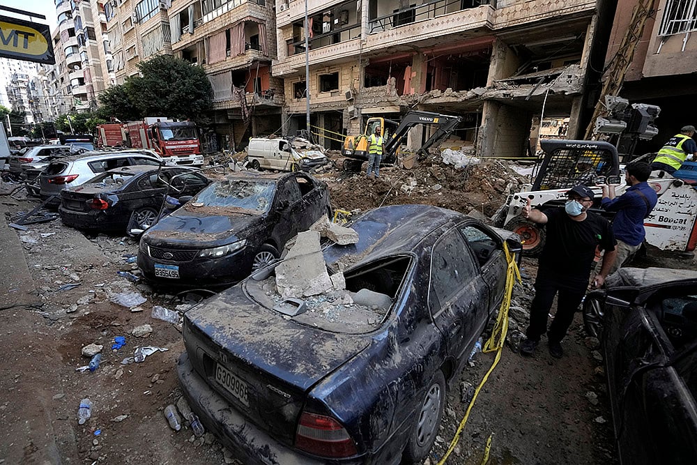 Lebanon Mideast Tensions: Israeli missile strike in Beirut_14