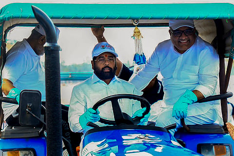 International Coastal Cleanup Day in Mumbai