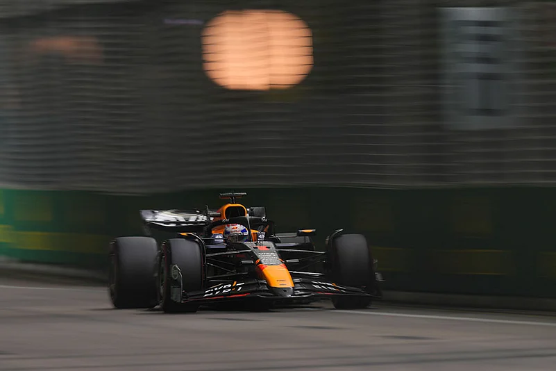 Singapore F1 GP Auto Racing