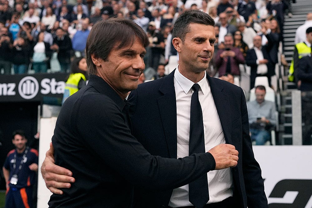Napolis head coach Antonio Conte