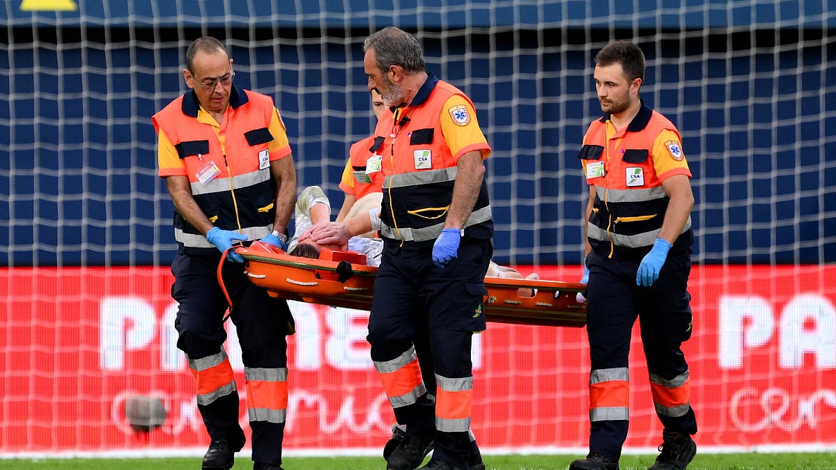 Marc-Andre ter Stegen was taken off on a stretcher
