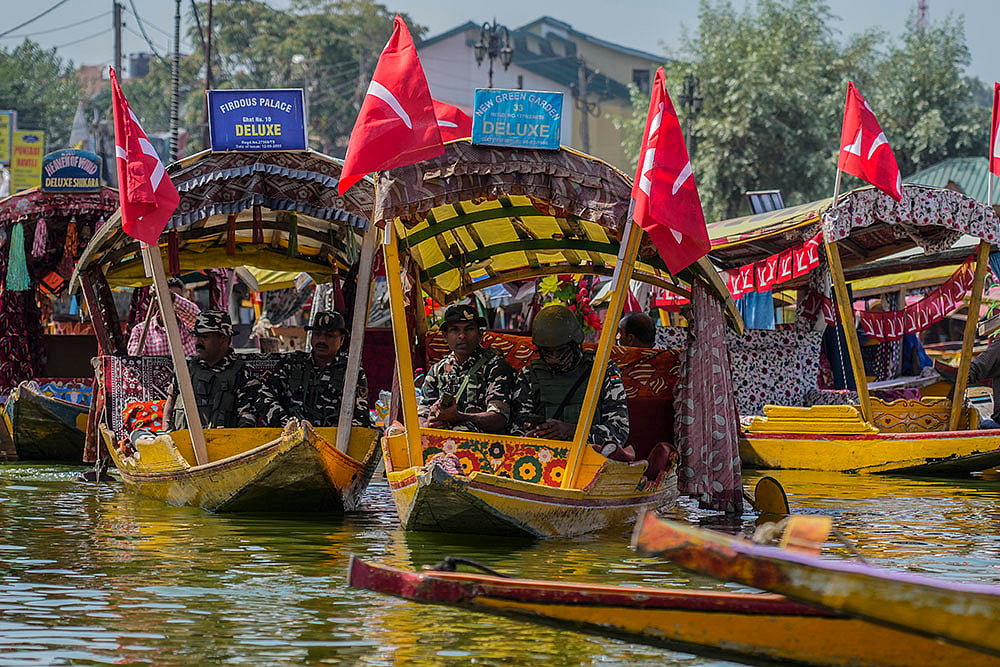 J&K Assembly Polls, NC’s Shikara Rally at Dal Lake in Srinagar_6