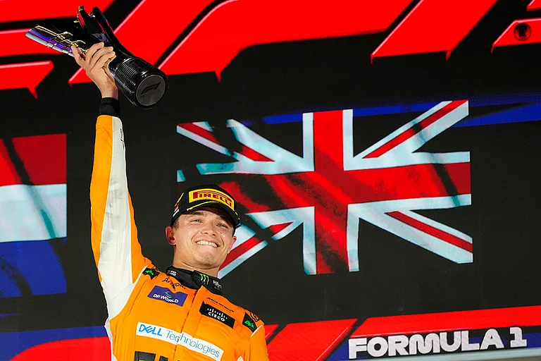 Singapore F1 GP Auto Racing - Photo: AP/Vincent Thian