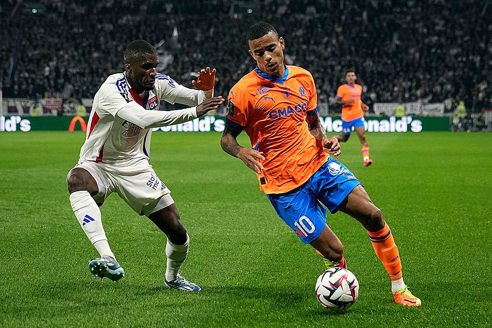 2024-25 France Soccer League One Marseille vs Lyon_8