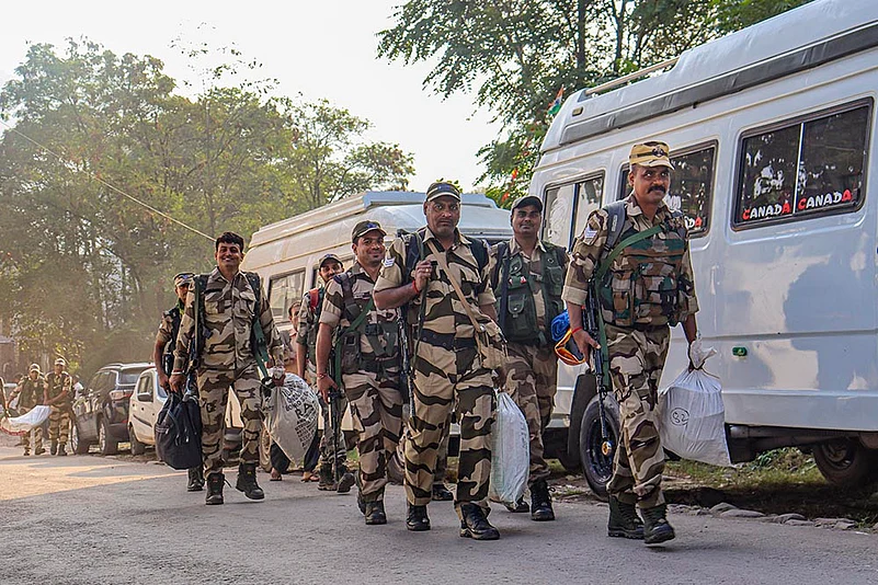 J&K Polls 2024: Preparation underway for 2nd Phase polling_7