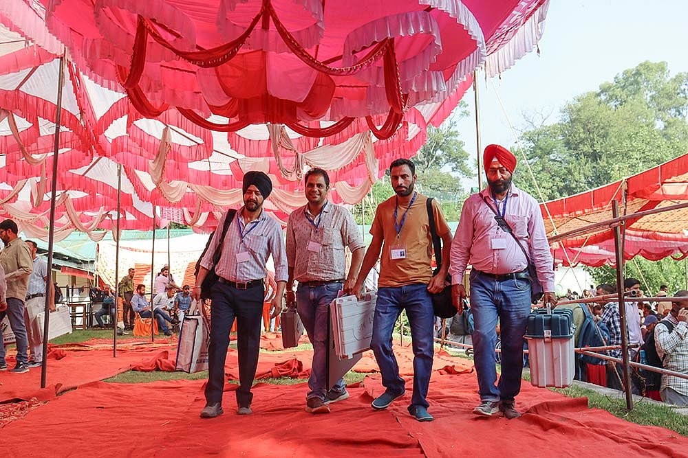 J&K Polls 2024: Preparation underway for 2nd Phase polling_4