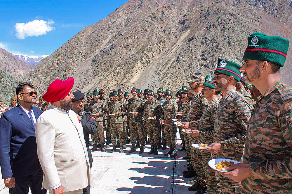 Uttarakhand gov Gurmit Singh visits border area of ​​Uttarkashi district, Uttarakhand