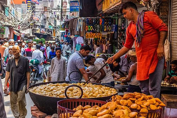 street food vendor mandate himchal pradesh uttar pradesh
