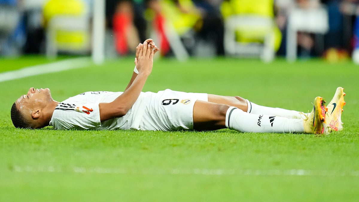 Kylian Mbappe is set to miss the Madrid derby this weekend with a thigh injury
