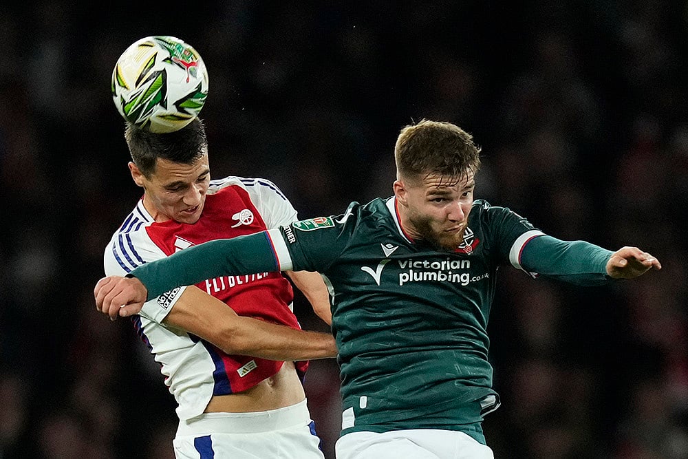 2024-25 Britain Soccer League Cup soccer, Arsenal vs Bolton Wanderers_5
