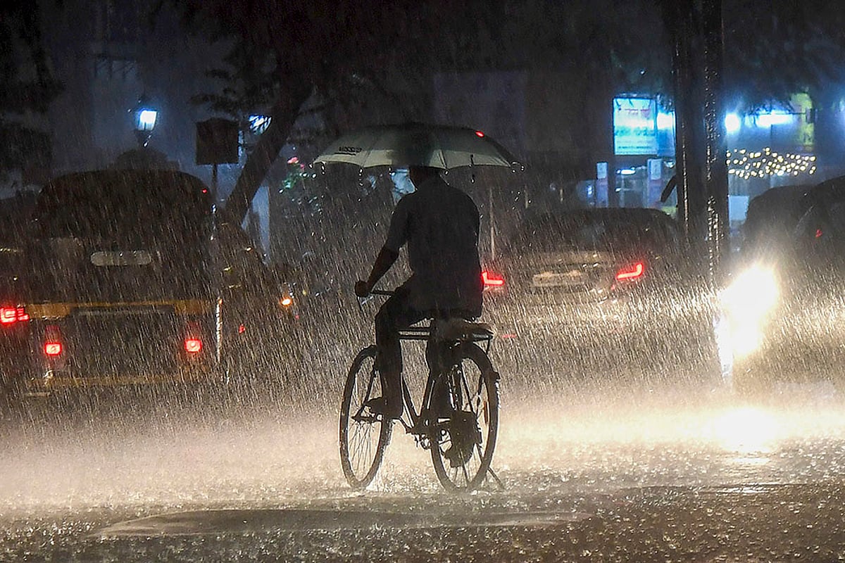 India weather Monsoon Rains in Mumbai_1