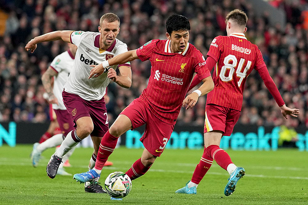 2024-25 Britain Soccer League Cup Liverpool vs West Ham United_5