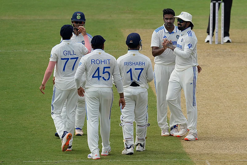 India vs Bangladesh Test Cricket 2nd Test Day 1 photo gallery_Ravichandran Ashwin