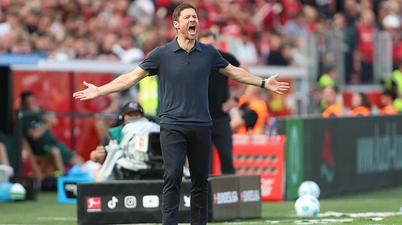 xabi-alonso-football-bayer-leverkusen