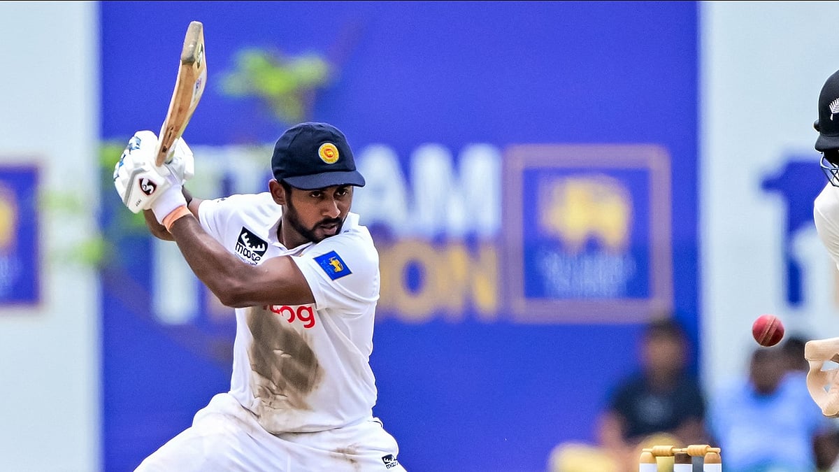 Photo: X | ESPN Cricinfo : Kamindu Mendis batting during the second Test match against New Zealand in Galle.