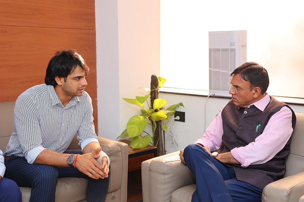 Neeraj-chopra-mansukh-mandaviya